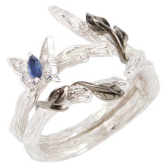 18 Karat White Gold Butterfly Ring with White Diamond and Blue Sapphire