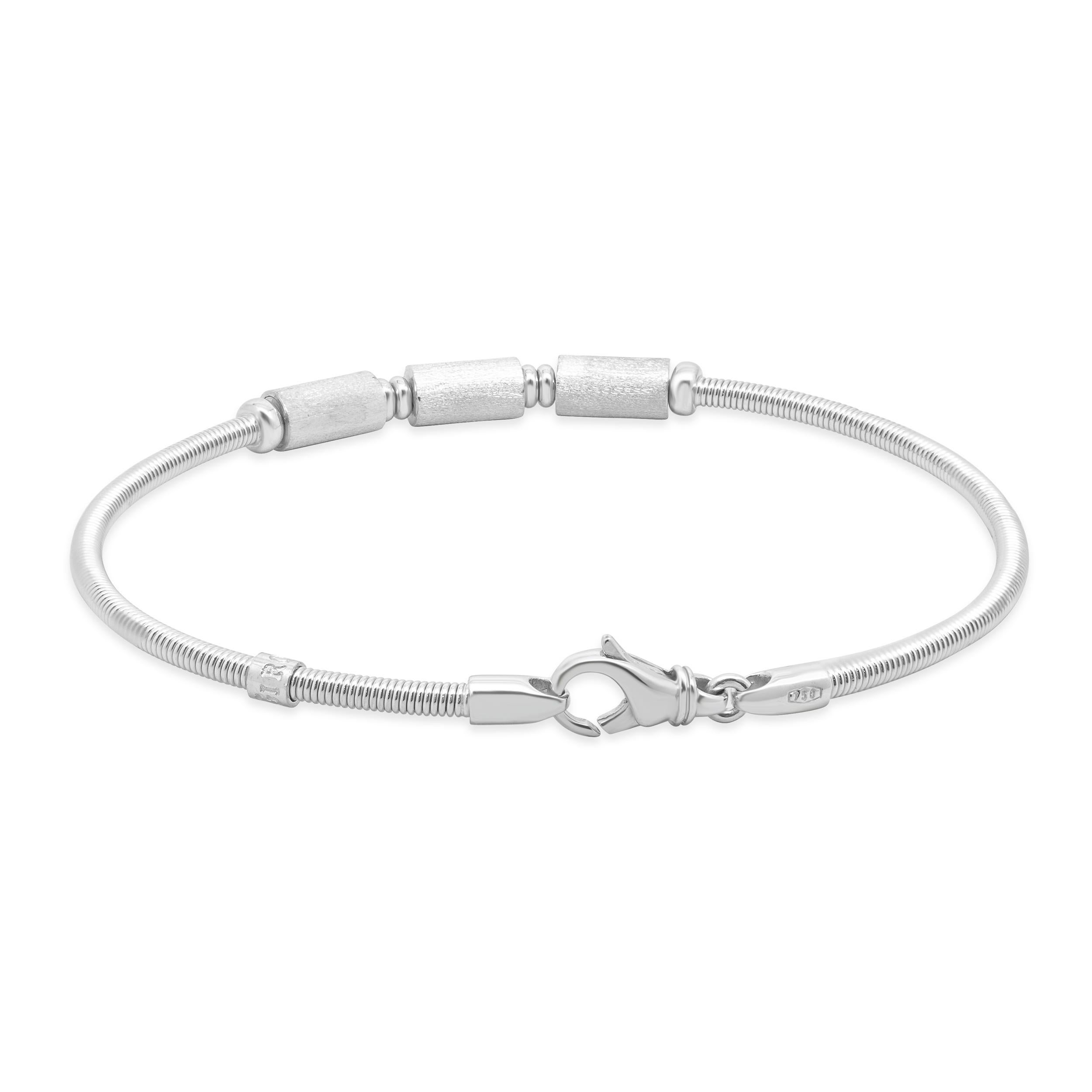 Bracciale a stazione con cavo in oro bianco 18 carati In condizioni ottime in vendita a Scottsdale, AZ