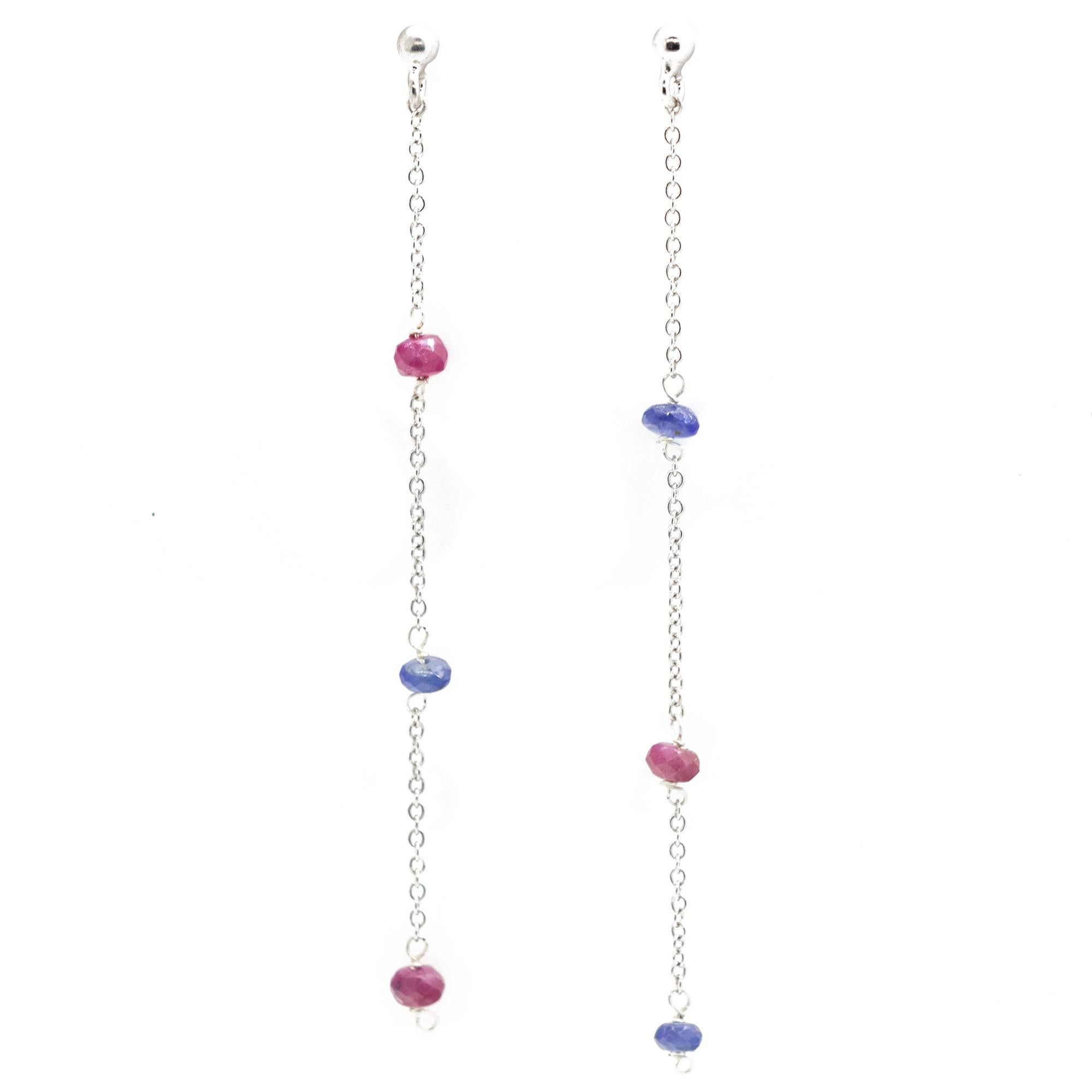 Art Nouveau Catena d'oro bianco 18 carati Rondelle di rubino e zaffiro fatte a mano Orecchini lunghi a penzoloni in vendita