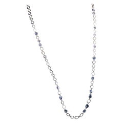 18 Karat White Gold Chain With Blue Sapphires