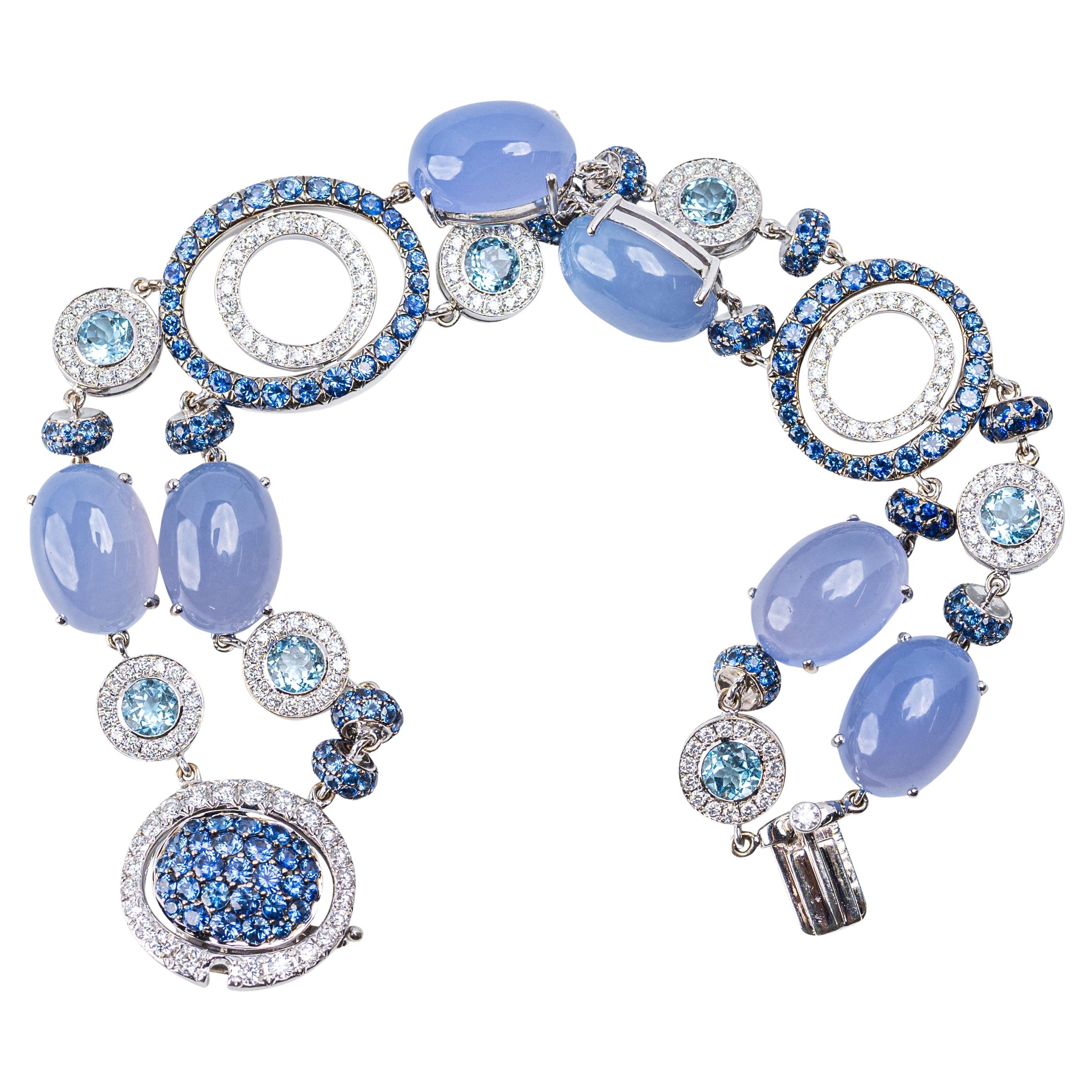 Armband aus 18 Karat Weißgold, Chalcedon und Diamanten im Angebot
