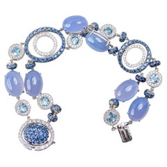 Armband aus 18 Karat Weißgold, Chalcedon und Diamanten