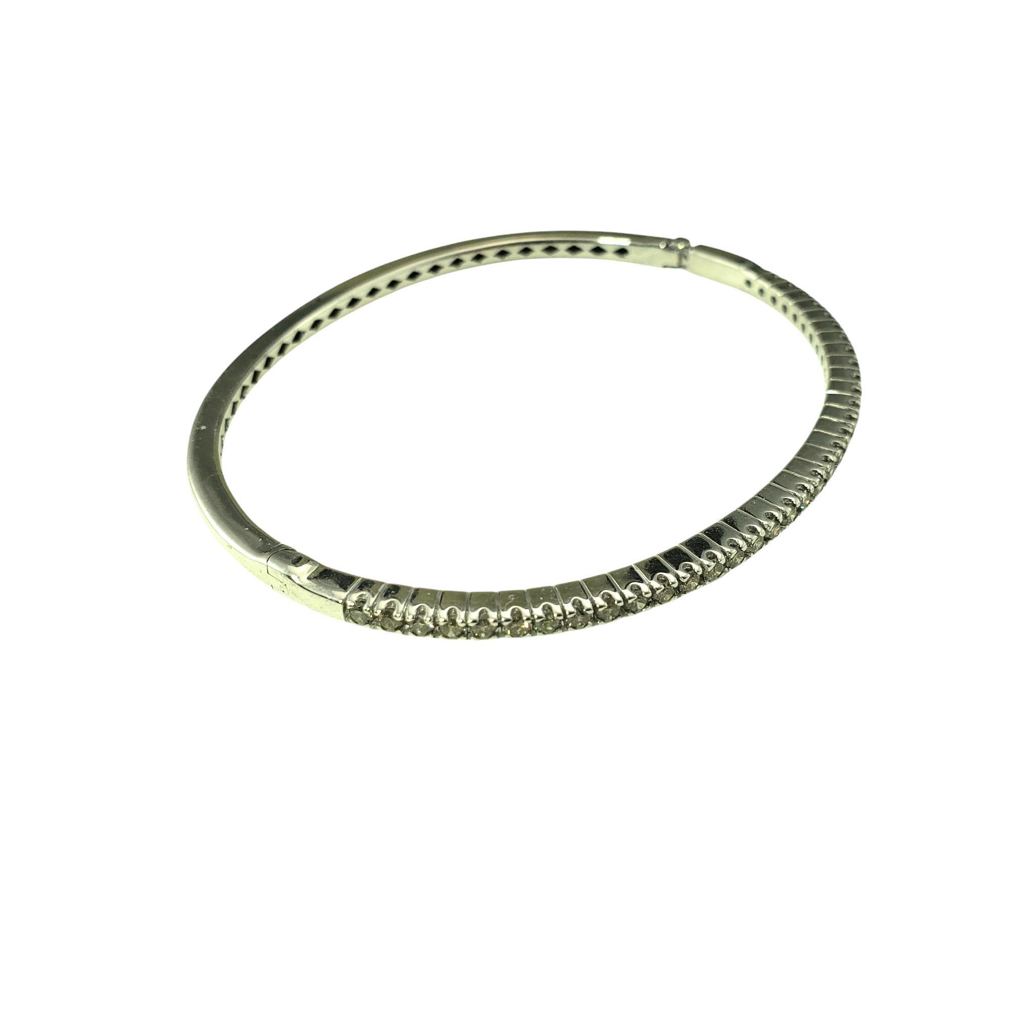 Brilliant Cut 18 Karat White Gold Champagne Diamond Bangle Bracelet #20788 For Sale