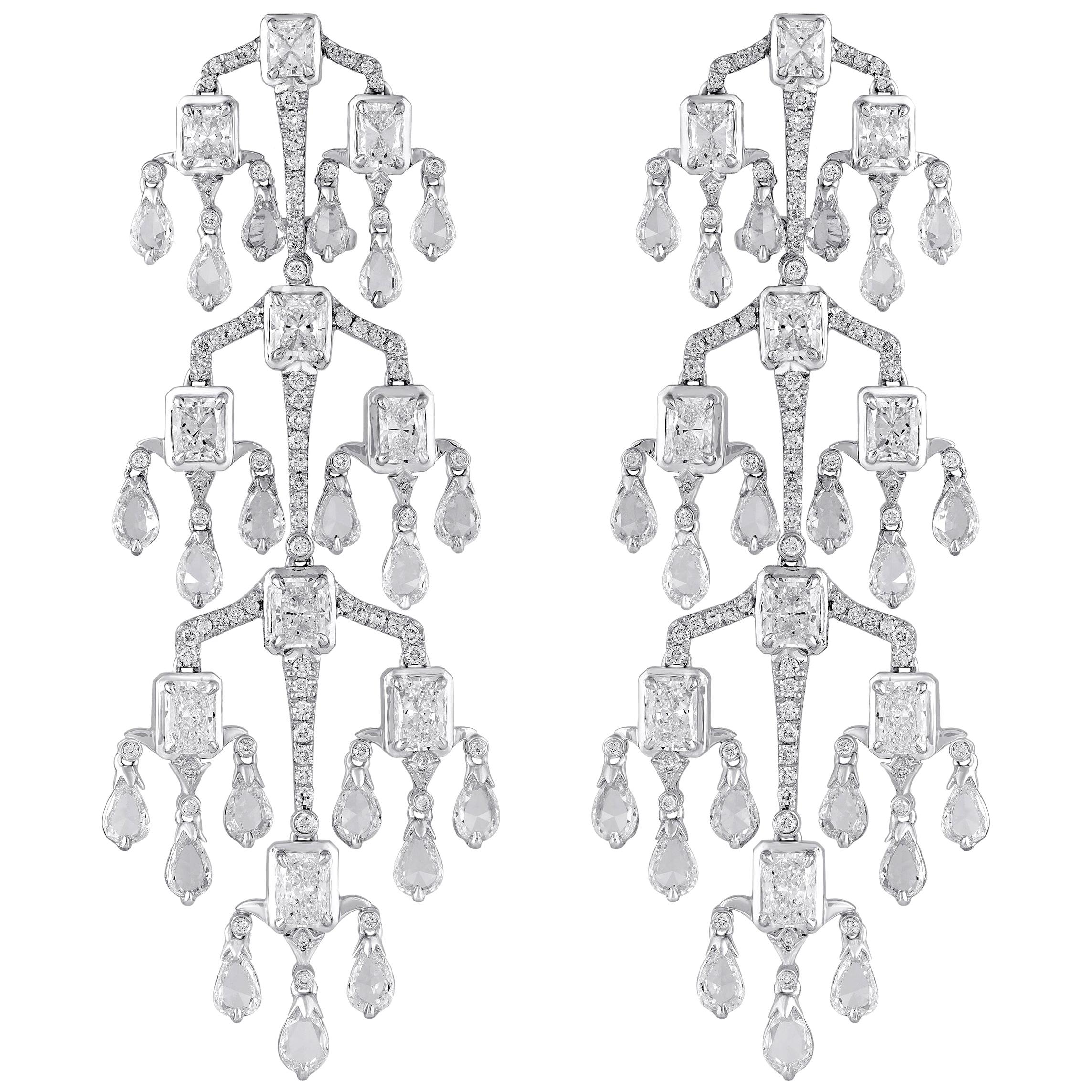 18 Karat White Gold Chandelier Diamond Earrings For Sale