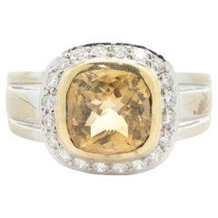 18 Karat White Gold Citrine and Diamond Ring 18 Karat White Gold Citrine and Diamond Ring