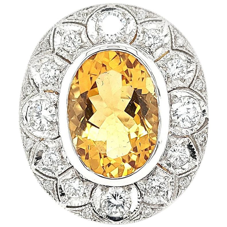 18kt White Gold Citrine and Diamonds Cocktail Ring For Sale