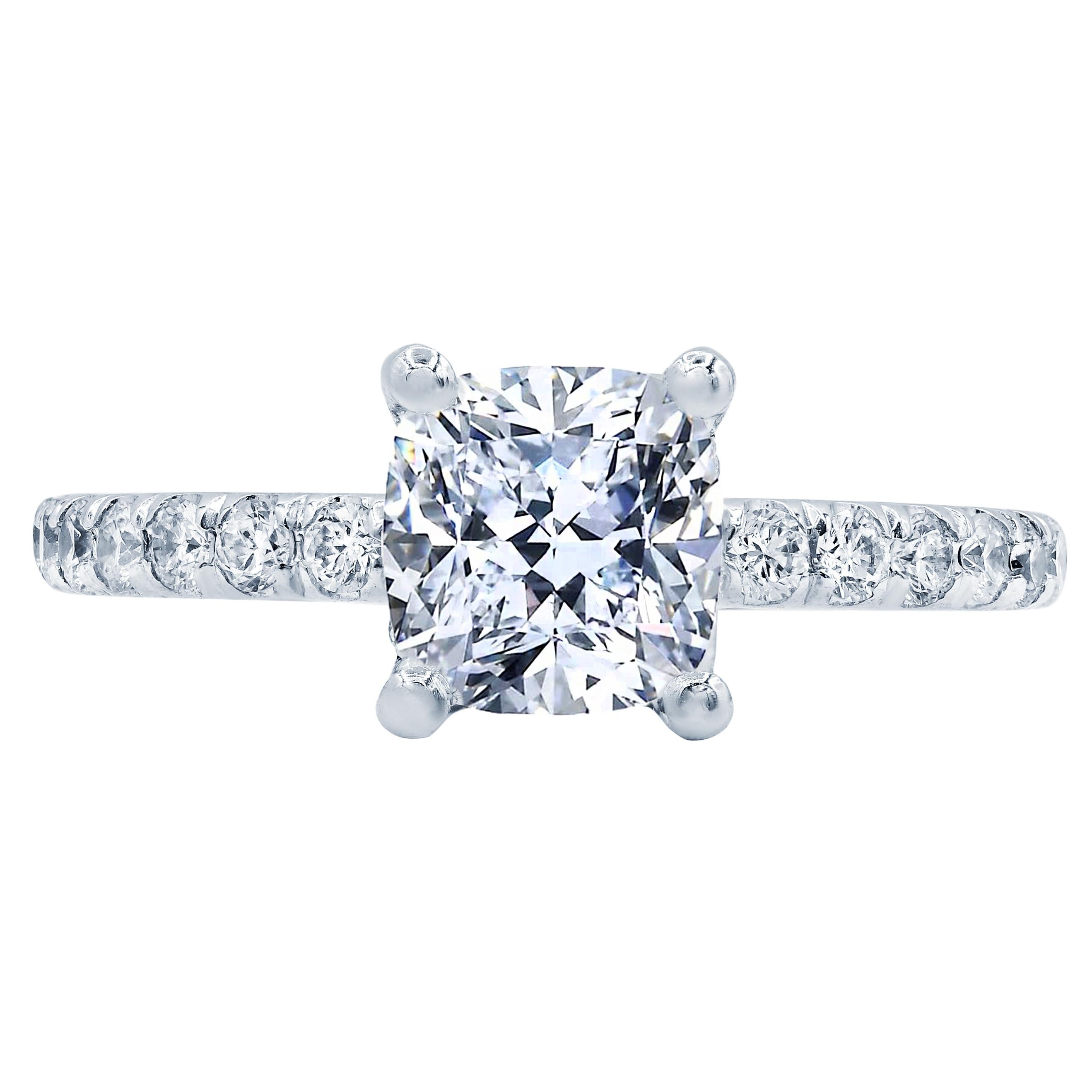 18 Karat White Gold Classic Engagement Ring with Cushion Cut and Round Diamonds For Sale