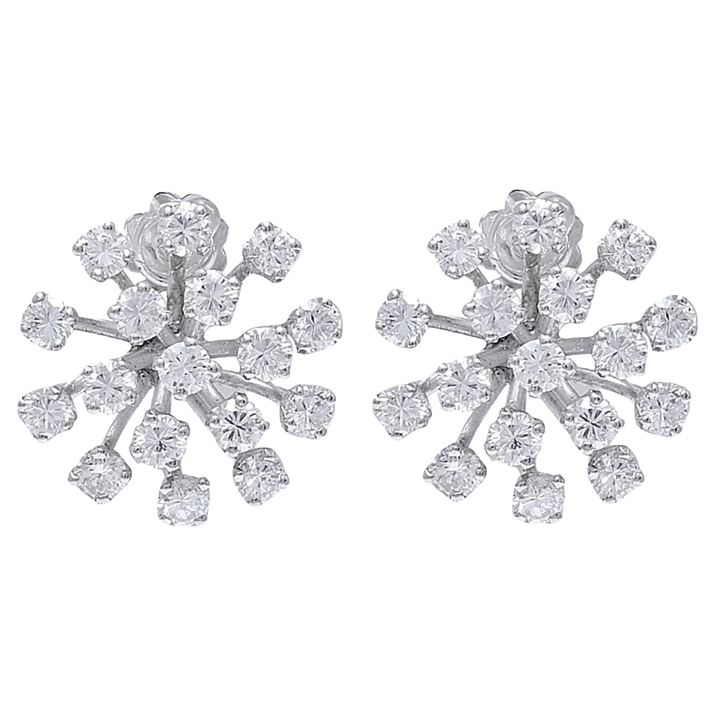 18 Karat White Gold Clip-On Earrings with 34 Brilliant Cut Diamonds Top Quality For Sale
