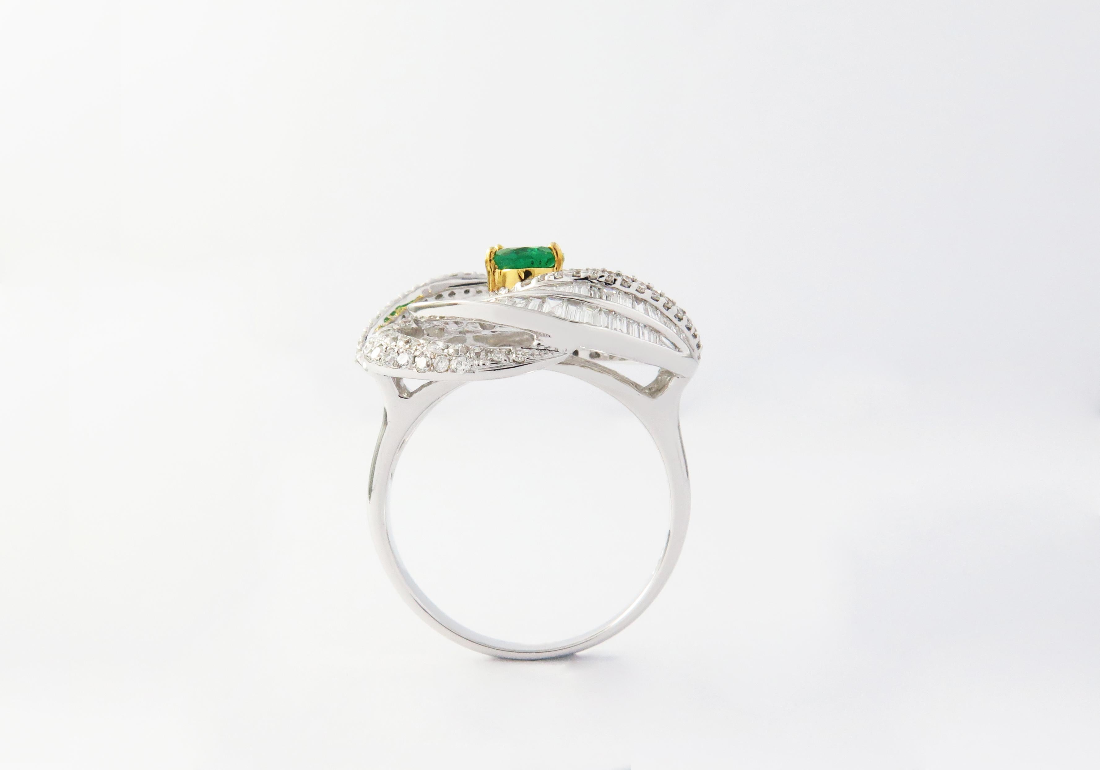 Art Deco Emerald Baguette Diamond 18 Karat White Gold Cocktail Ring For Sale