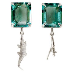 Eighteen Karat White Gold Contemporary Clip-On Earrings with Natural Emeralds