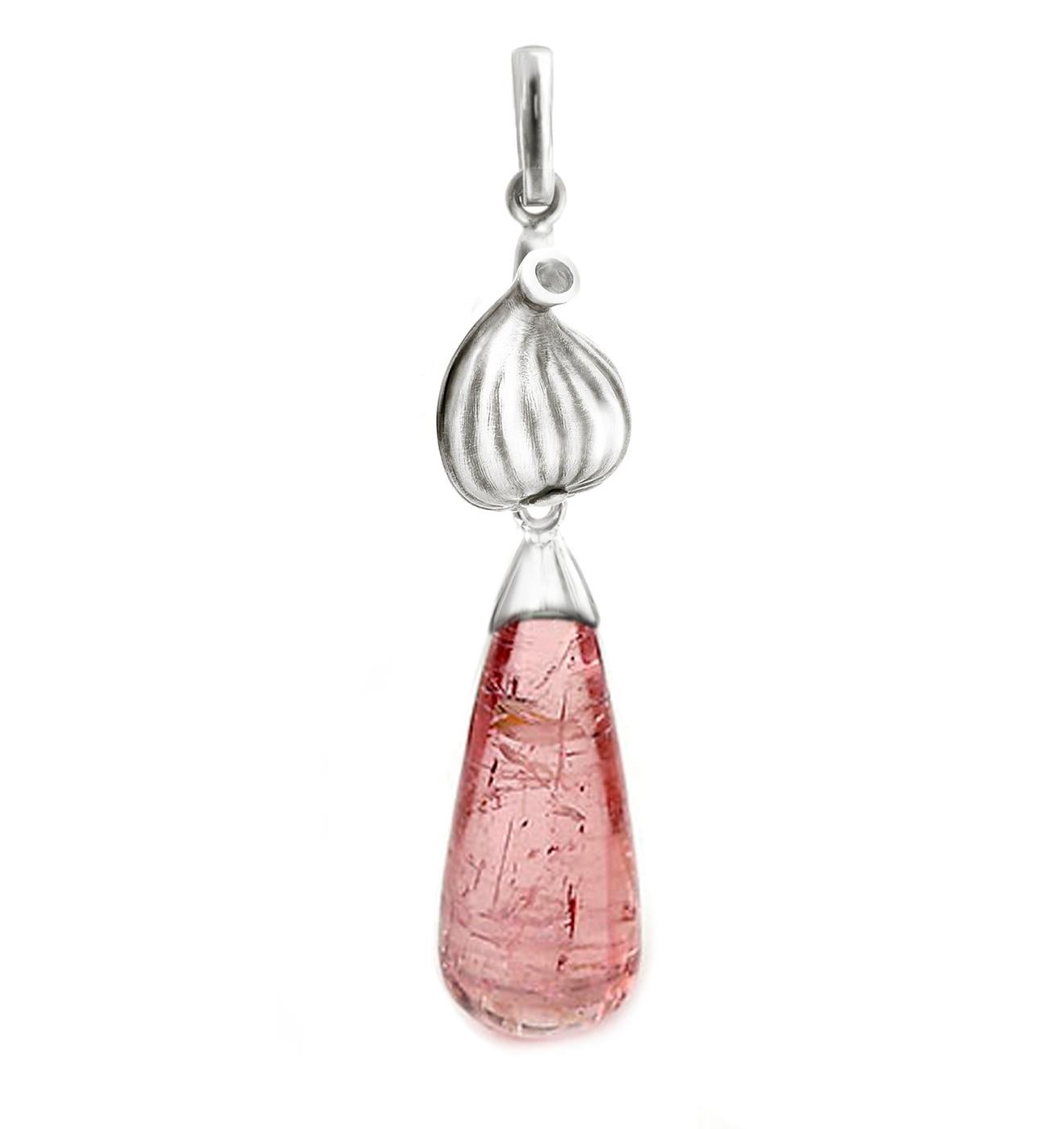 These contemporary drop earrings are made of 18 karat white gold with 20x8 mm (16 carats) natural rose tourmalines and round diamonds. The Fig collection was featured in Vogue UA review and they are designed by an artist and oil painter from