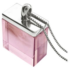 18 Karat White Gold Contemporary Pendant Necklace with Natural Pink Tourmaline