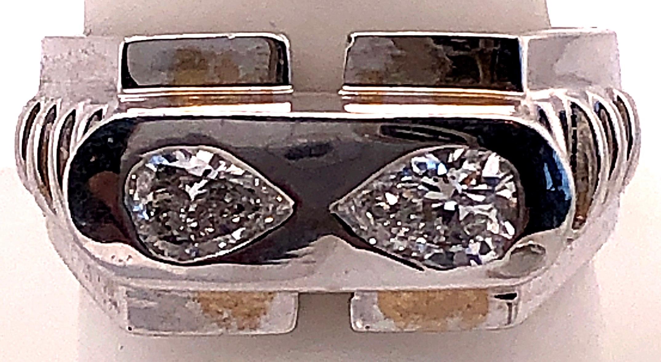 Zeitgenössischer Ring aus 18 Karat Weißgold mit Diamanten (Moderne) im Angebot