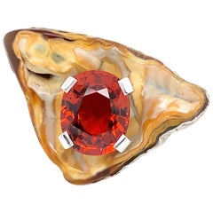 18 Karat White Gold "Coral Fossile" Spessartite 10.50 Carat Ring