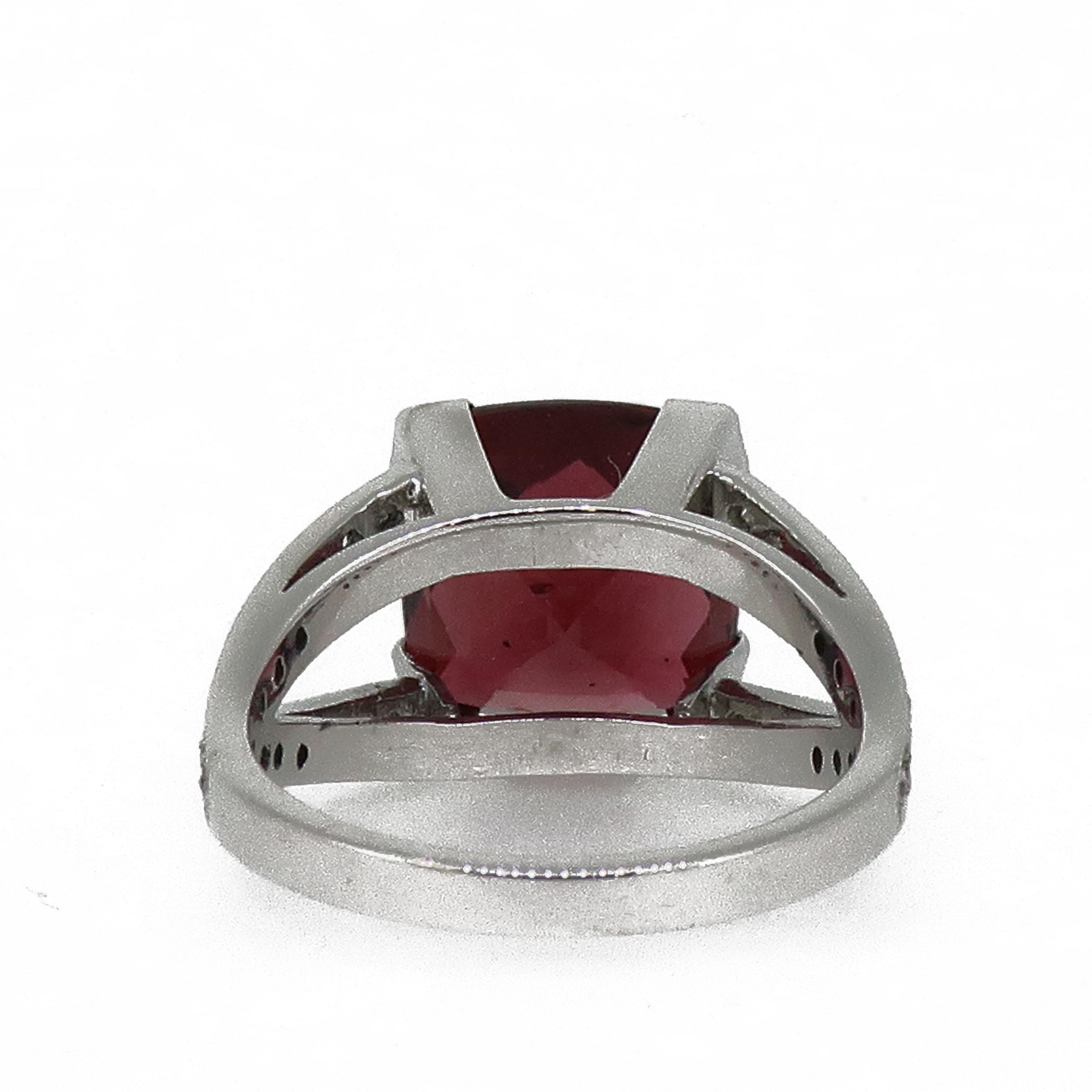 Contemporary 18 Karat White Gold Cushion Checkerboard Cut Rubellite and Diamond Cocktail Ring For Sale