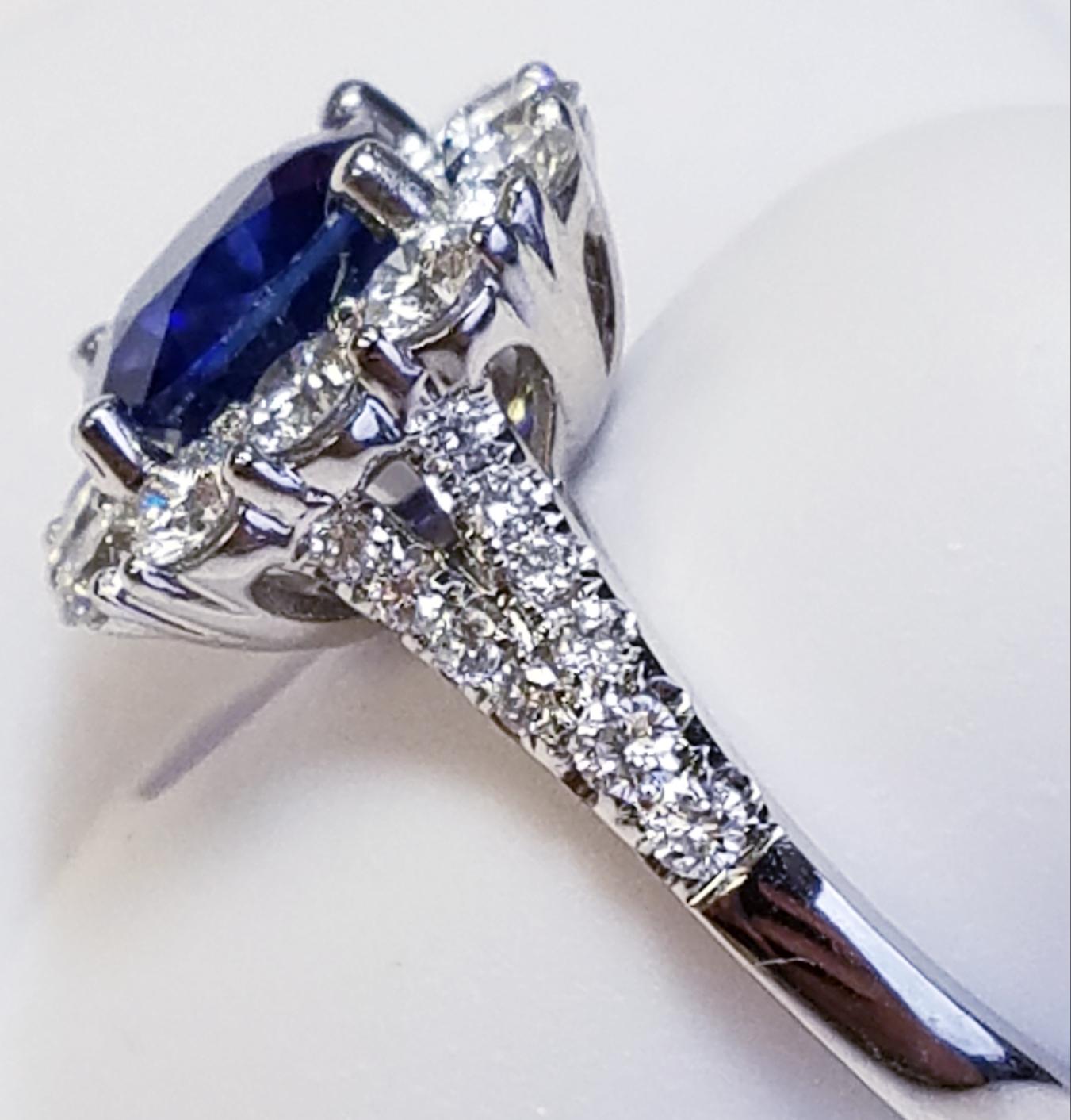 18 Karat White Gold Cushion Cut Sapphire and Diamond Ring In New Condition In Great Neck, NY