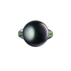 18 Karat White Gold Dark Tahitian Pearl and 0.97 Carat Tsavorites Cocktail Ring