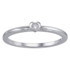 18 Karat White Gold Delicate Heart with Diamond Promise Ring