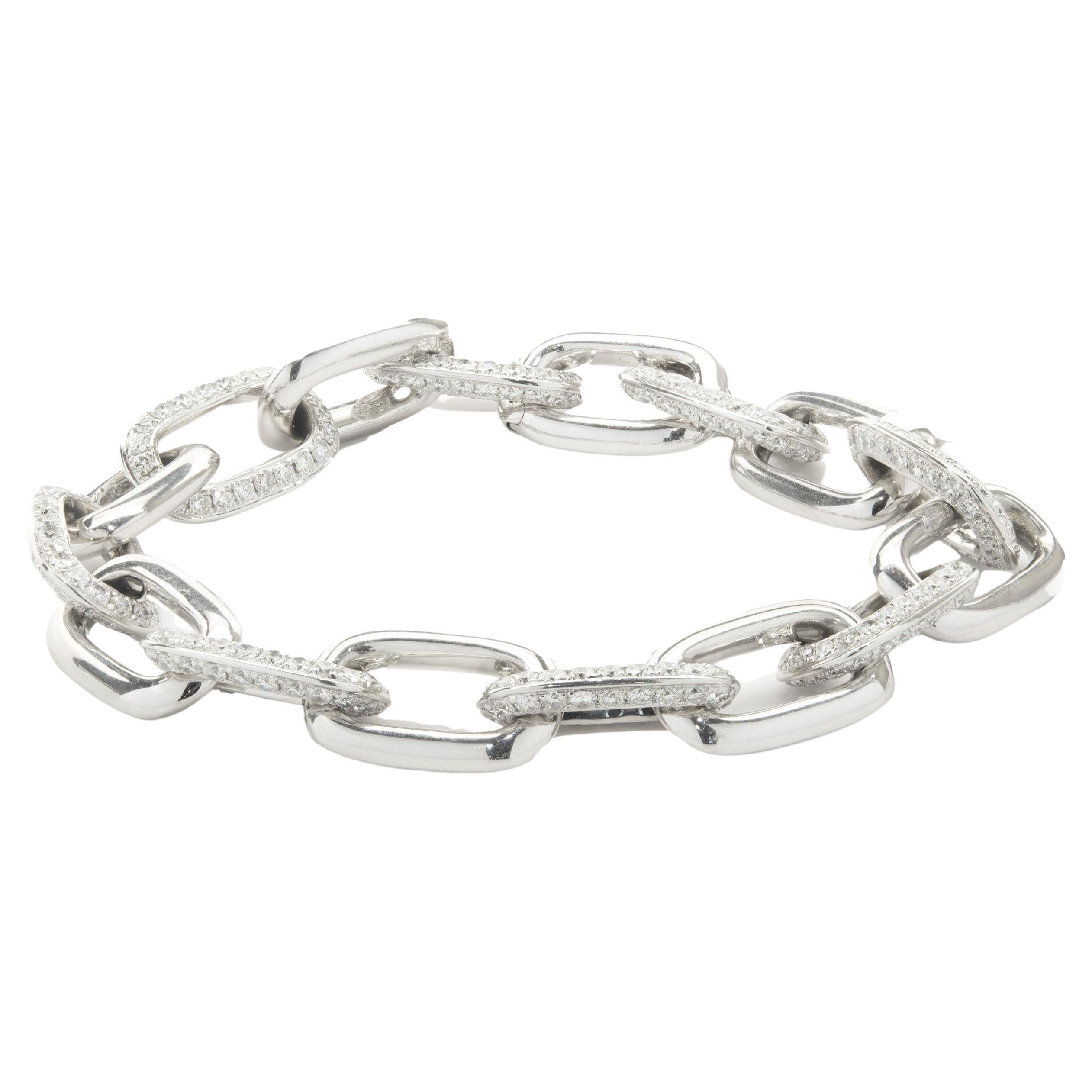 18 Karat White Gold Diamond Alternating Oval Link Bracelet