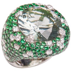 Bague en or blanc 18 carats avec diamants, améthyste et tsavorite