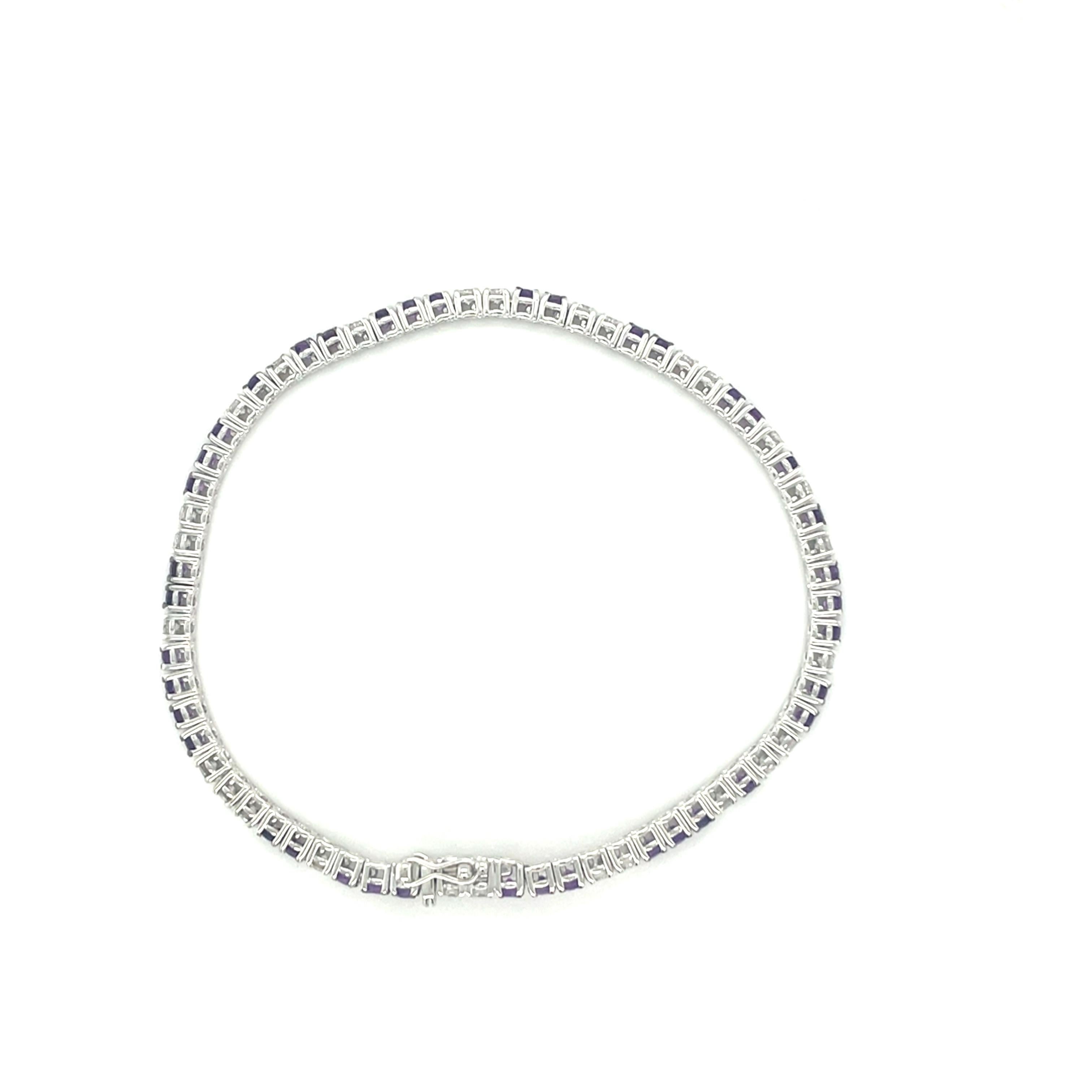 18 Karat White Gold Diamond Amethyst Tennis Bracelet In New Condition For Sale In Monte-Carlo, MC