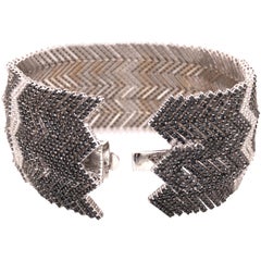 18 Karat White Gold Diamond and Black Diamond Bracelet