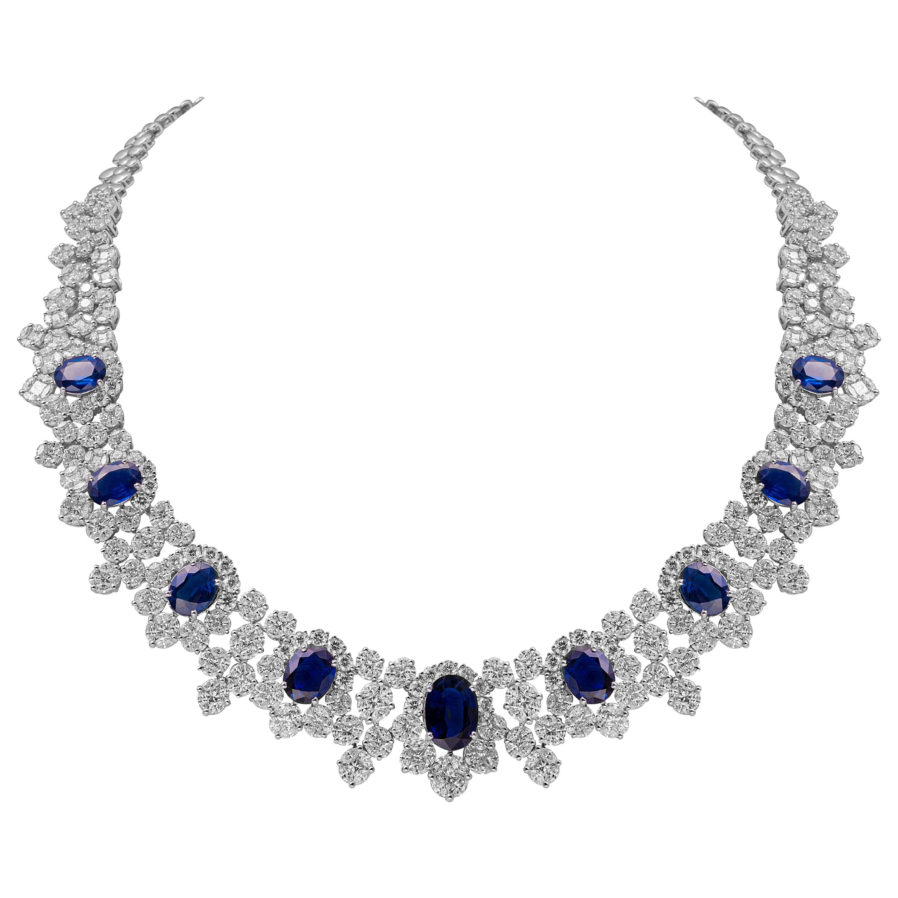 18 Karat White Gold Diamond and Blue Sapphire Bridal Necklace Set For Sale