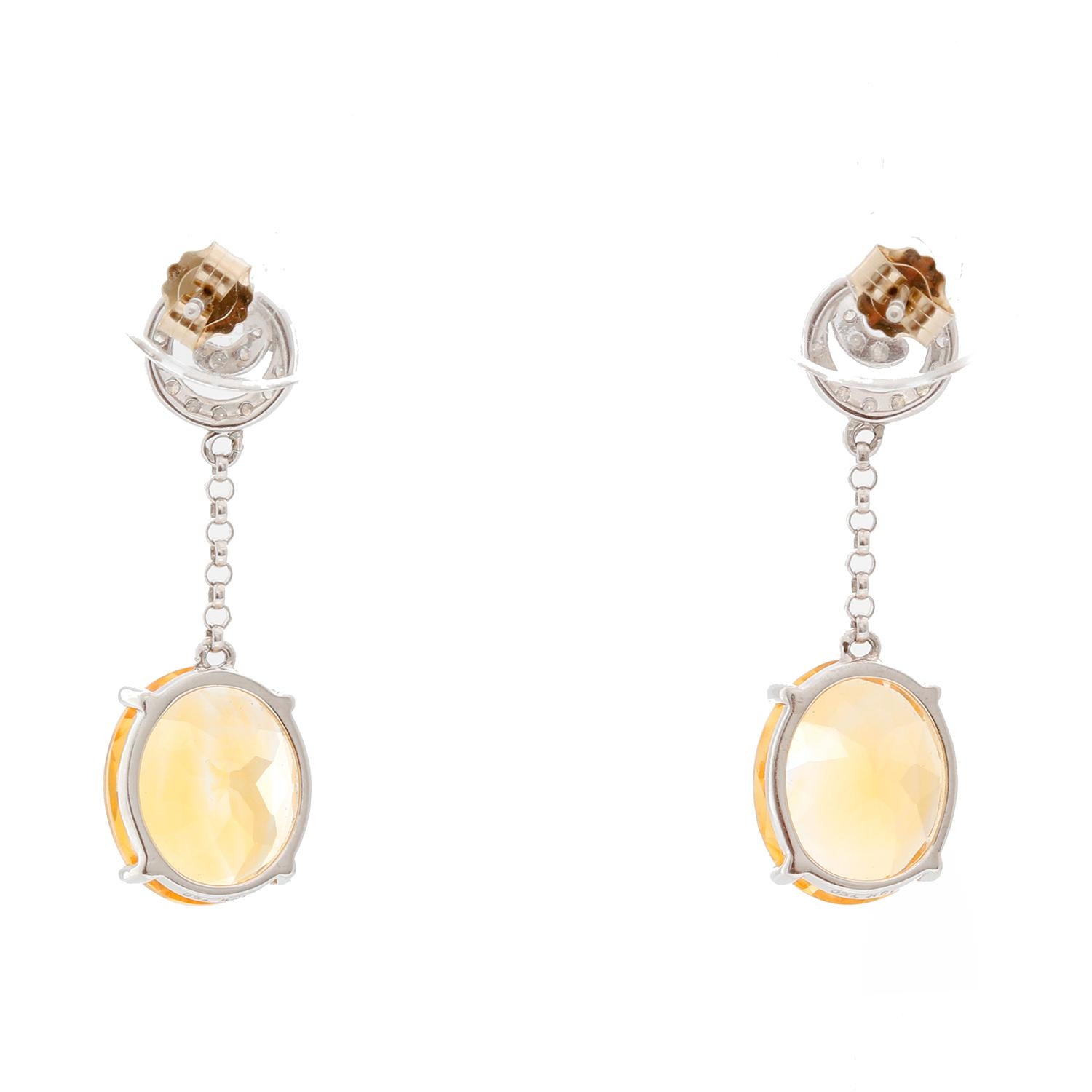 18 Karat White Gold Diamond and Citrine Dangle Earrings In Excellent Condition In Dallas, TX