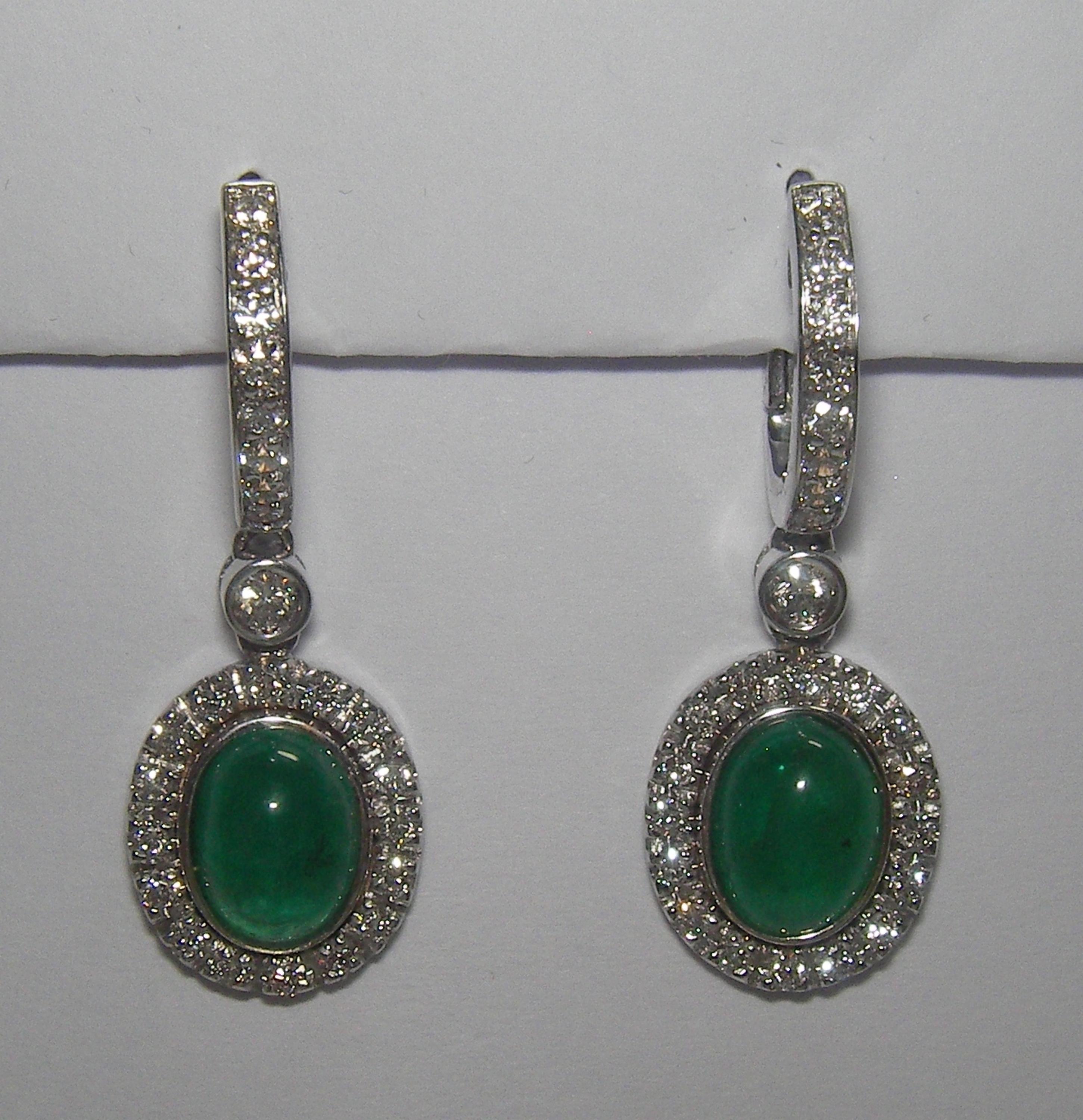 18 Karat White Gold Diamond and Emerald Dangle Earrings

50  Diamonds 0,65 Carat H SI
2 Emerald cab.  3,03  Carat


Founded in 1974, Gianni Lazzaro is a family-owned jewelry company based out of Düsseldorf, Germany.
Although rooted in Germany,