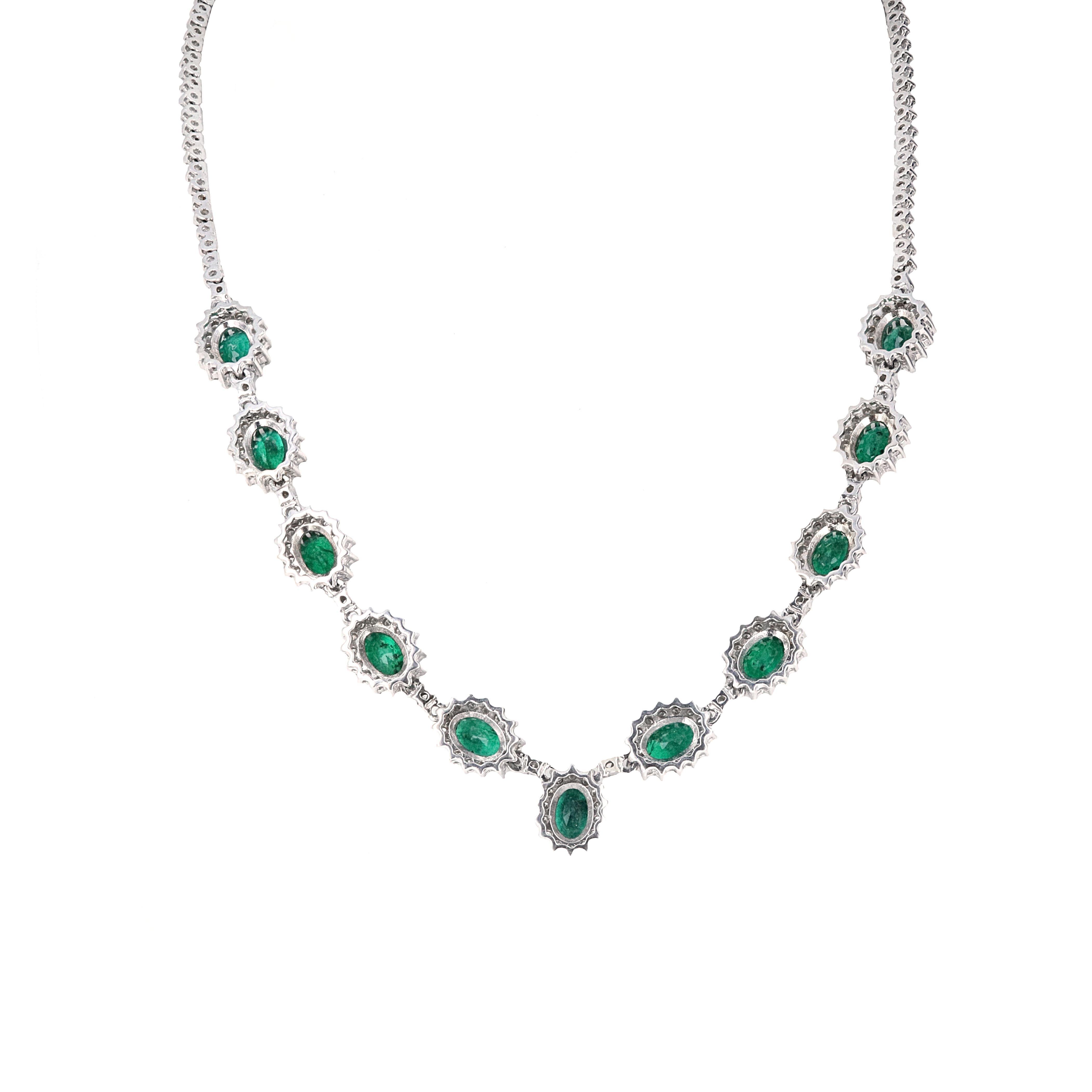 Modernist 18 Karat White Gold 6.84ct Diamond and 11ct Emerald Drop Necklace. 16 inches