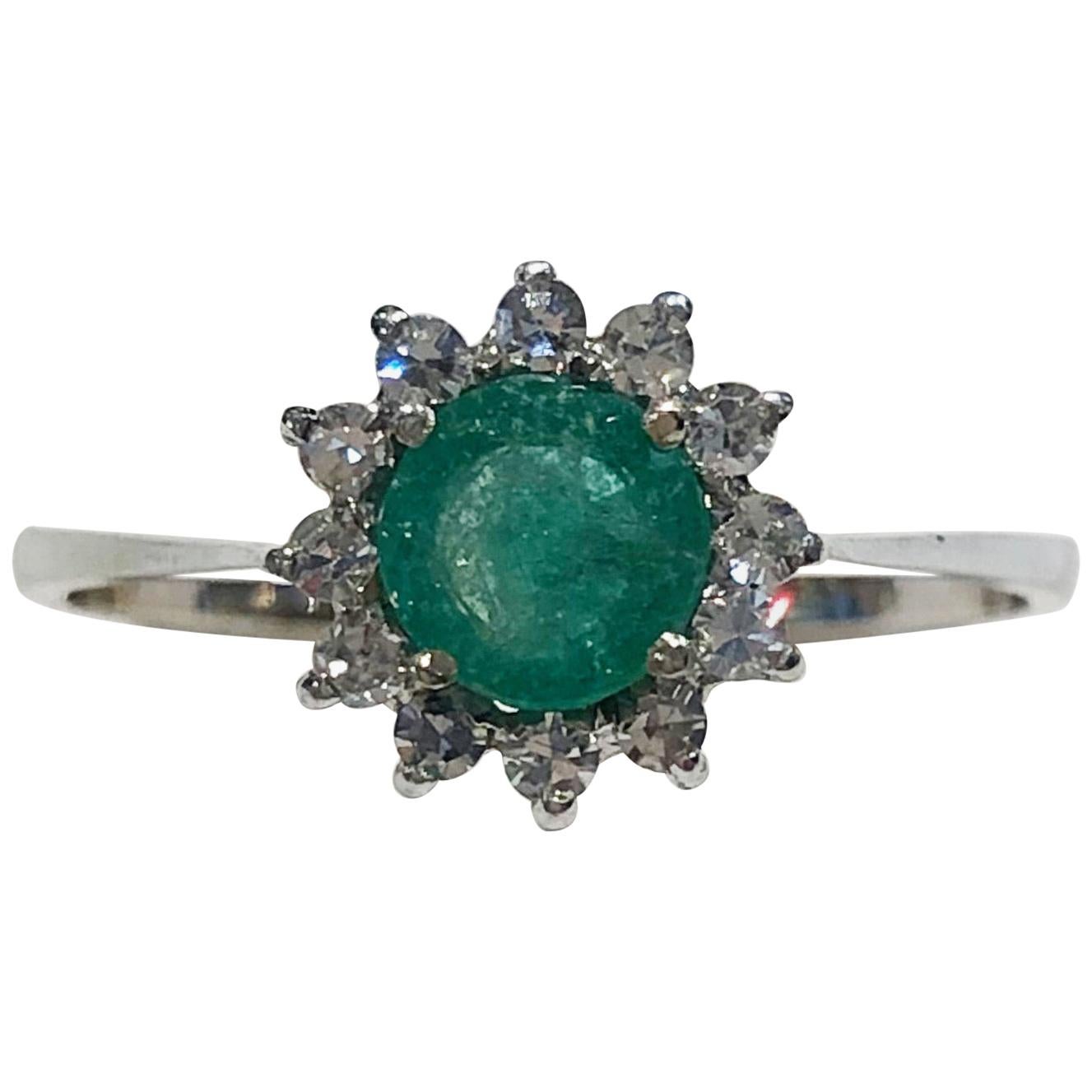 18 Karat White Gold Diamond and Emerald Ring For Sale
