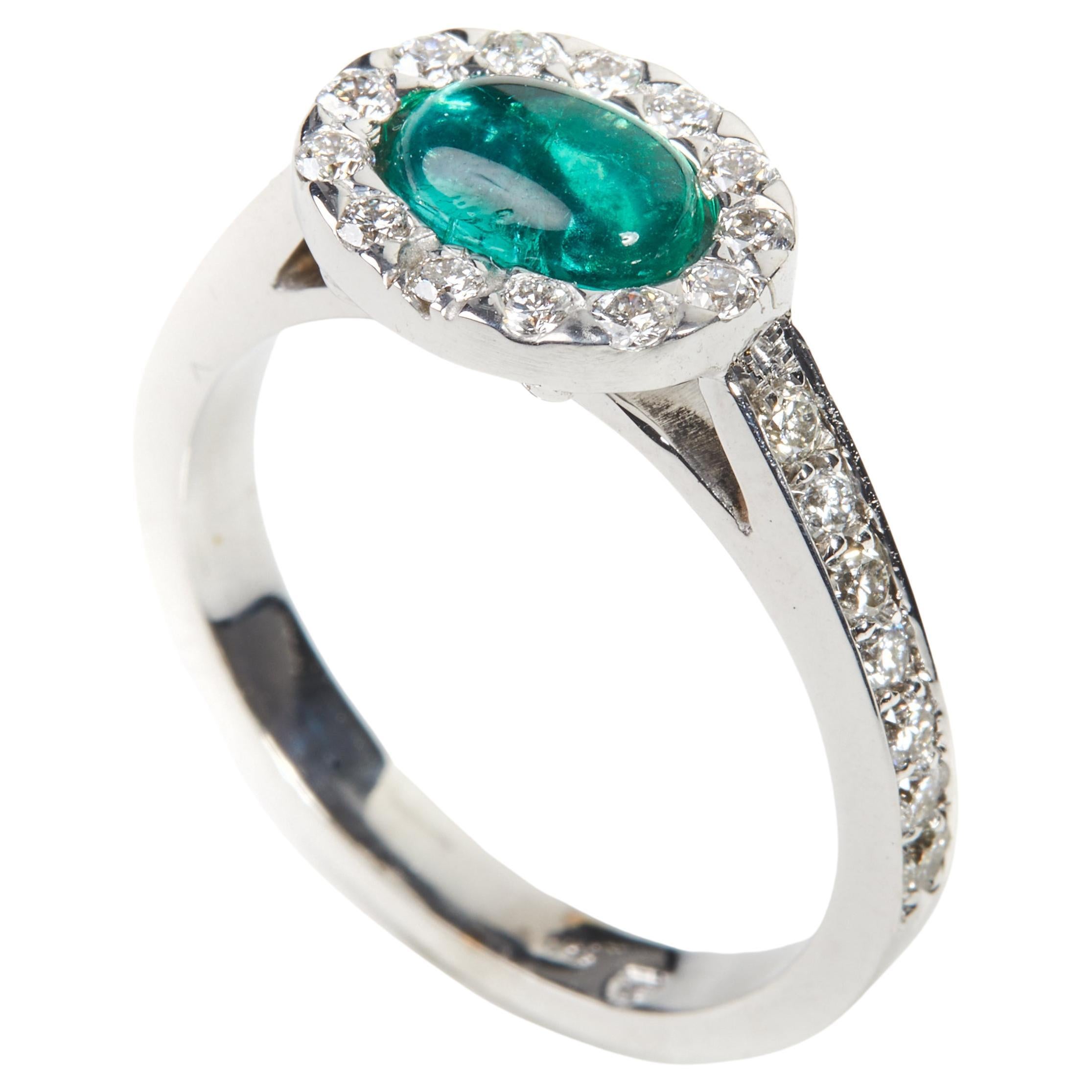 18 Karat White Gold Diamond and Emerald Ring For Sale