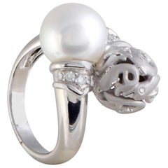 18 Karat White Gold Diamond and Pearl Dolphin Ring