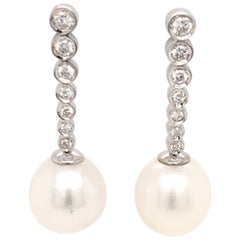 18 Karat White Gold Diamond and Pearl Earrings Made in Italy with Box