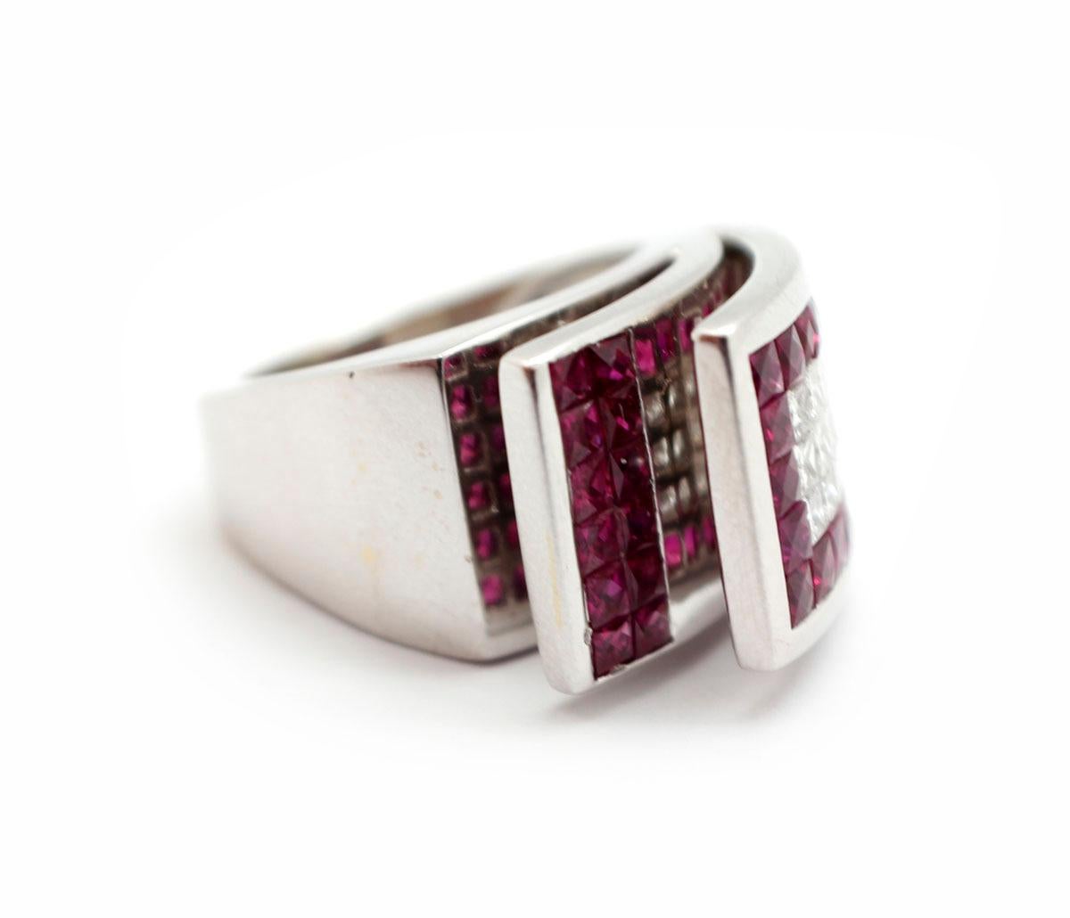 18 Karat White Gold, Diamond and Ruby Modern Ring, 3.96 Carat In New Condition In Scottsdale, AZ
