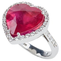 18 Karat White Gold Diamond and Ruby Ring