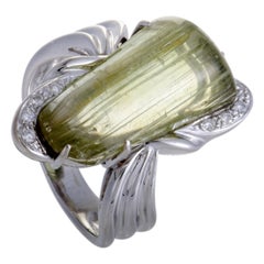 18 Karat White Gold Diamond and Rutilated Lemon Quartz Ring