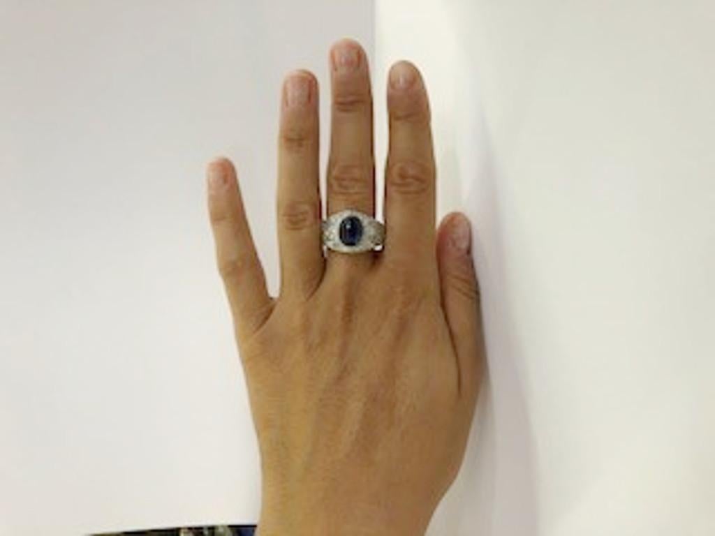 18 Karat White Gold Diamond and Sapphire Pavé Ring For Sale 1
