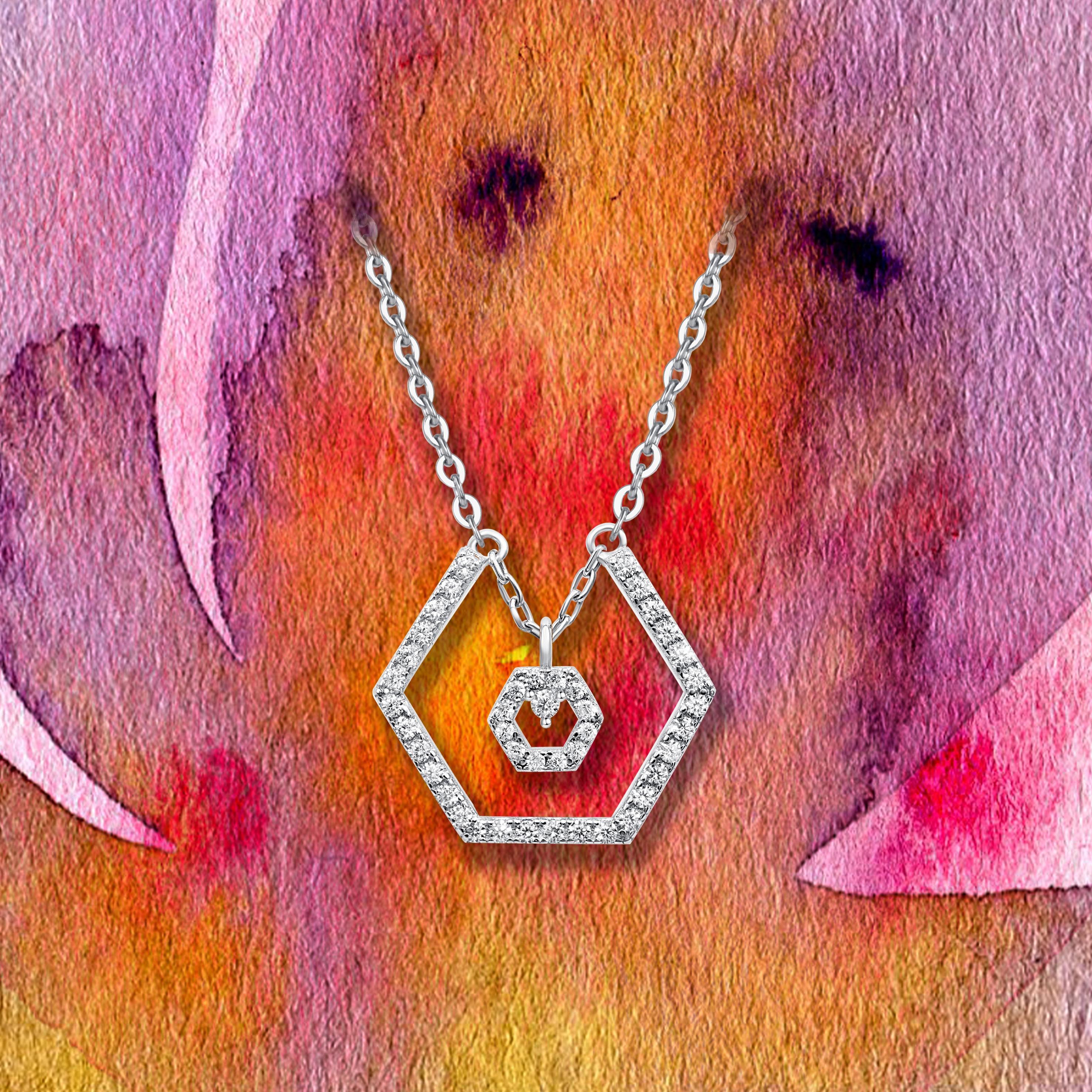 18 Karat Weißgold Diamant Baby Halo Halskette im Zustand „Neu“ im Angebot in London, GB