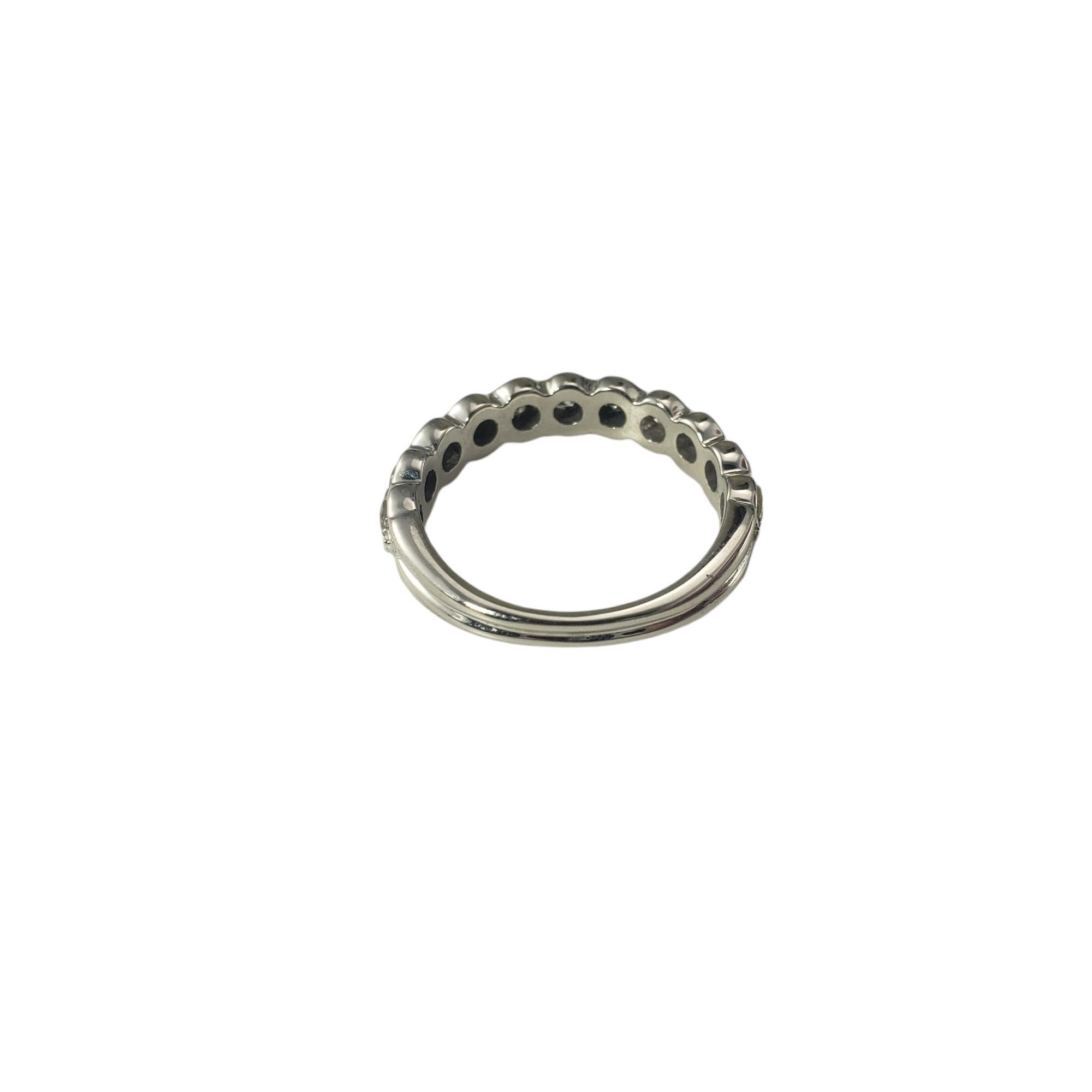 Anneau en or blanc 18 carats taille 6,75 n°19488 Pour femmes en vente