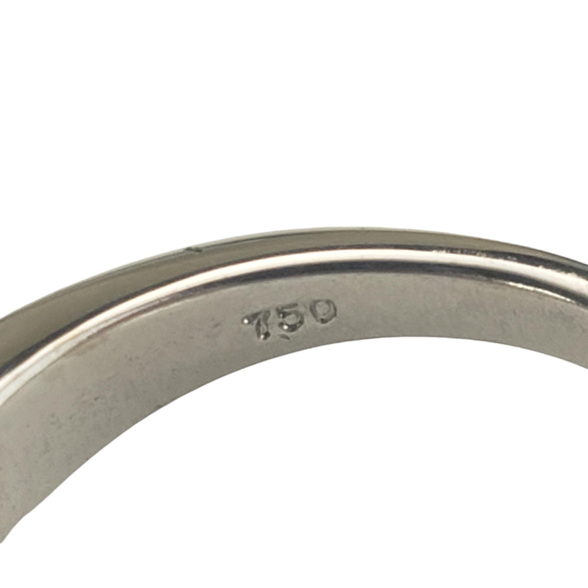Anneau en or blanc 18 carats taille 6,75 n°19488 en vente 1