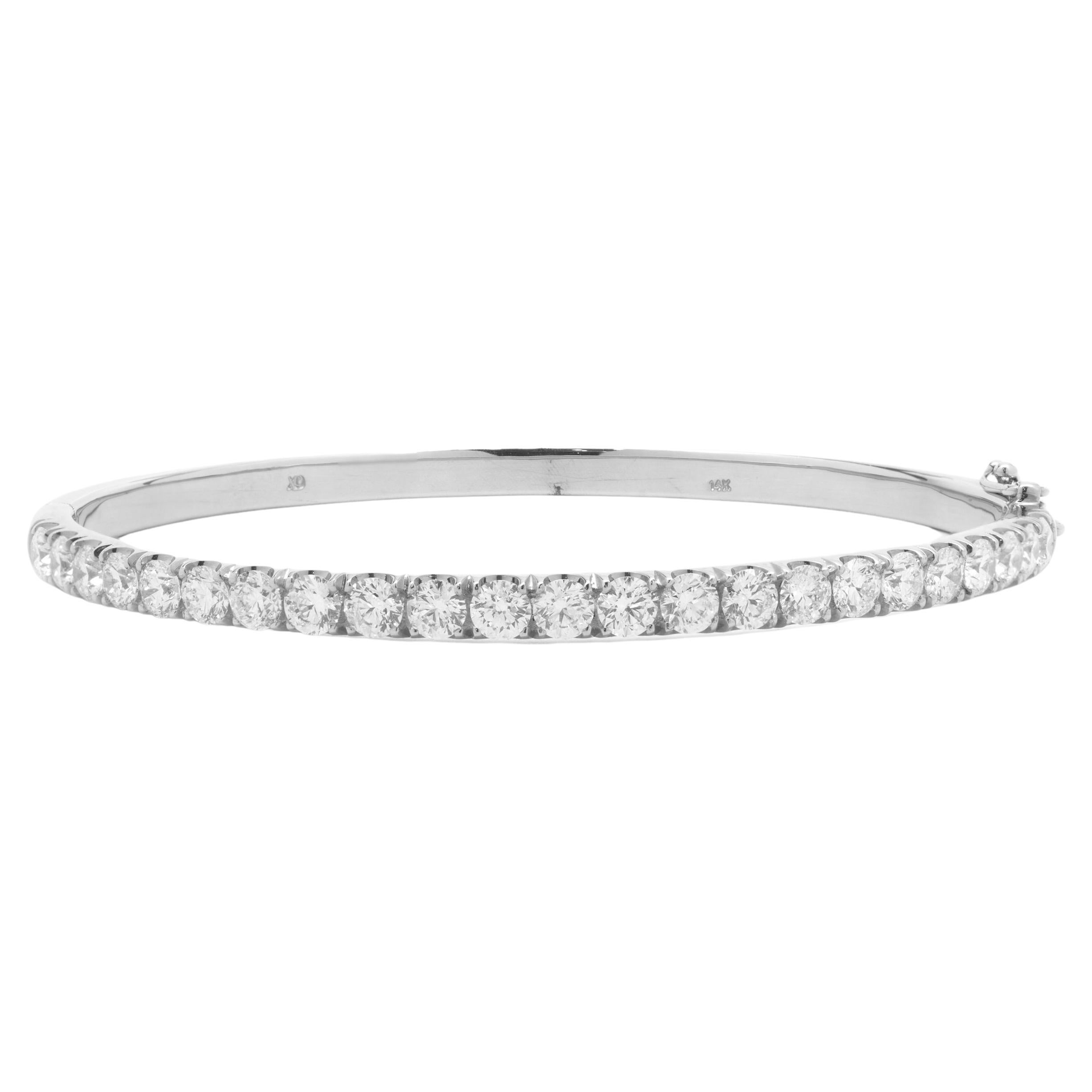 Bracelet jonc en or blanc 18 carats et diamants