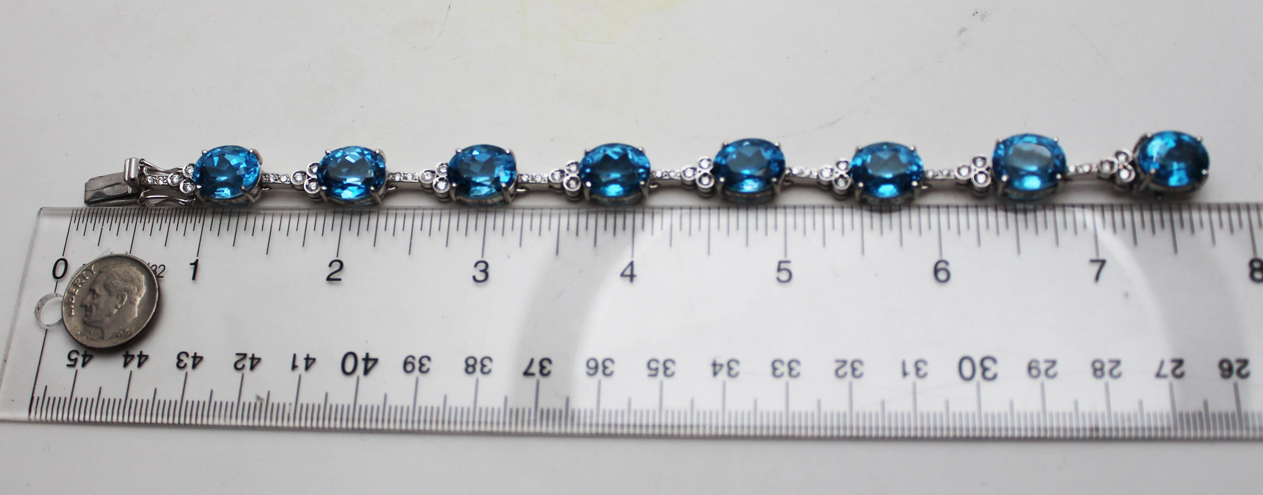 18 Karat White Gold Diamond Blue Topaz Statement Bracelet For Sale 1