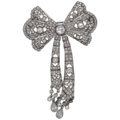 18 Karat White Gold Diamond Bow Brooch with 2.20 Carat