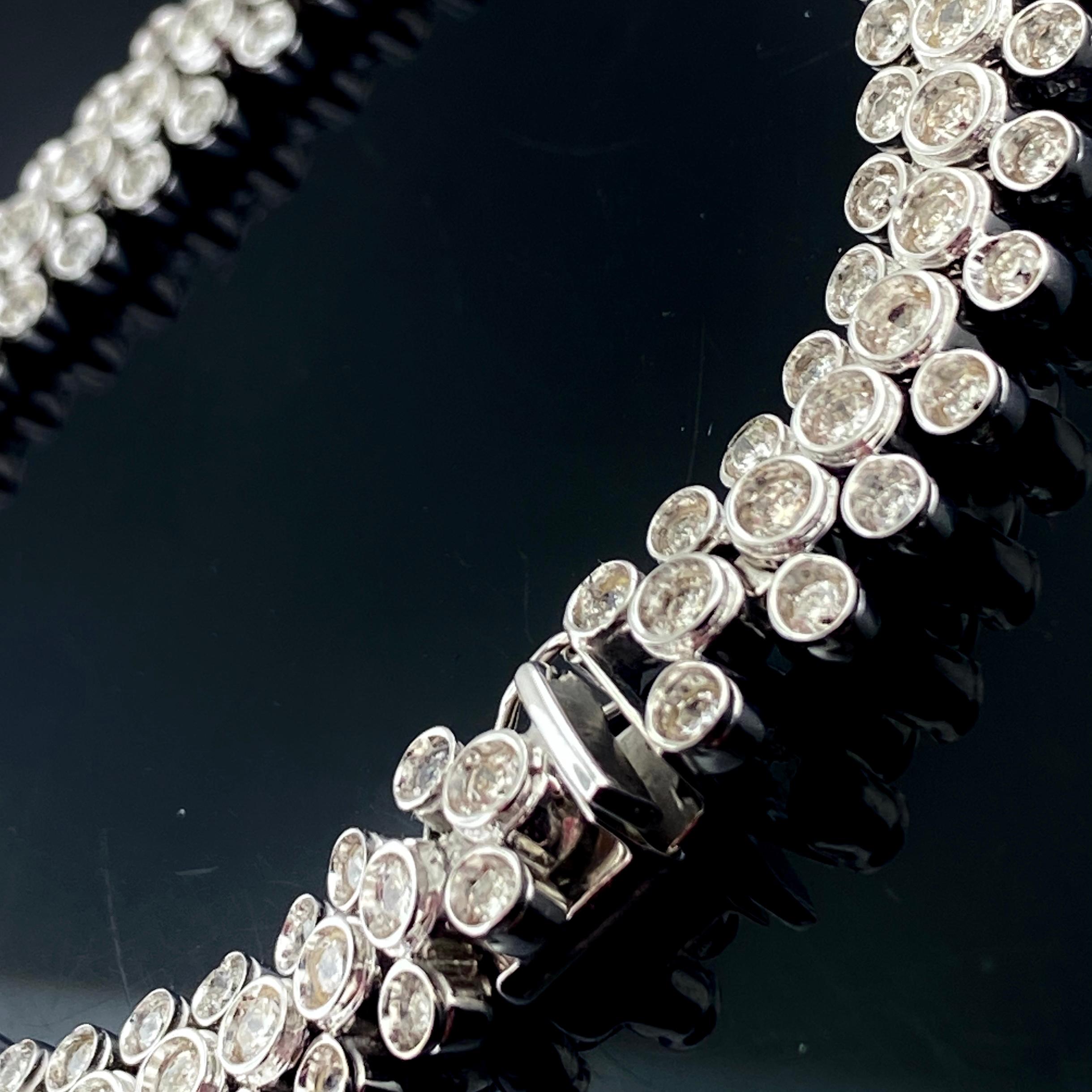 18 Karat White Gold Diamond Bracelet For Sale 3