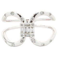 18 Karat White Gold Diamond Buckle Ring
