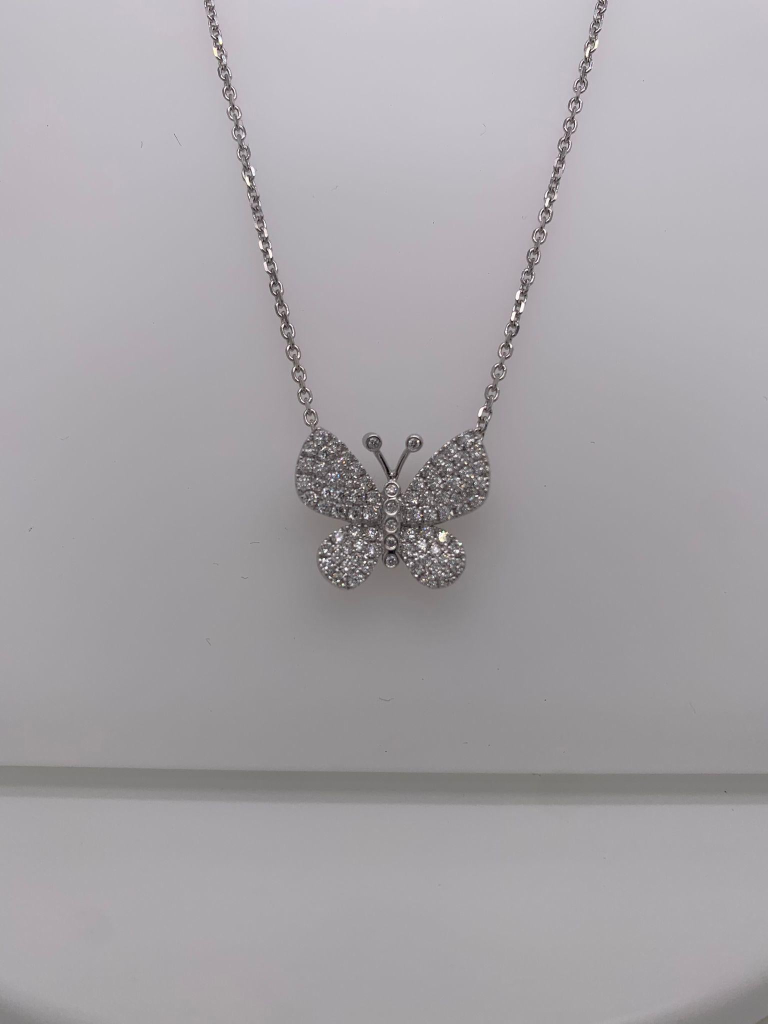 81 pieces of diamonds weighing .67 carats.
18K white gold
Weighing 5.2 grams
Butterfly dimensions (17Wx15H) mm