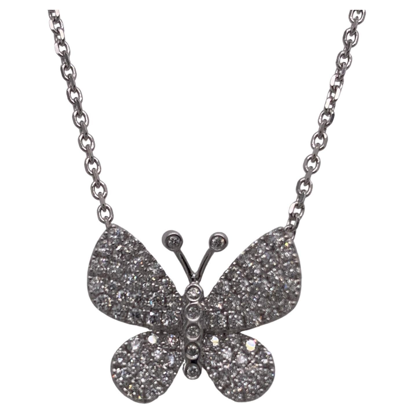 18 Karat White Gold Diamond Butterfly Necklace For Sale