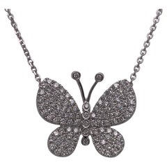 Collana con farfalla di diamanti in oro bianco 18 carati