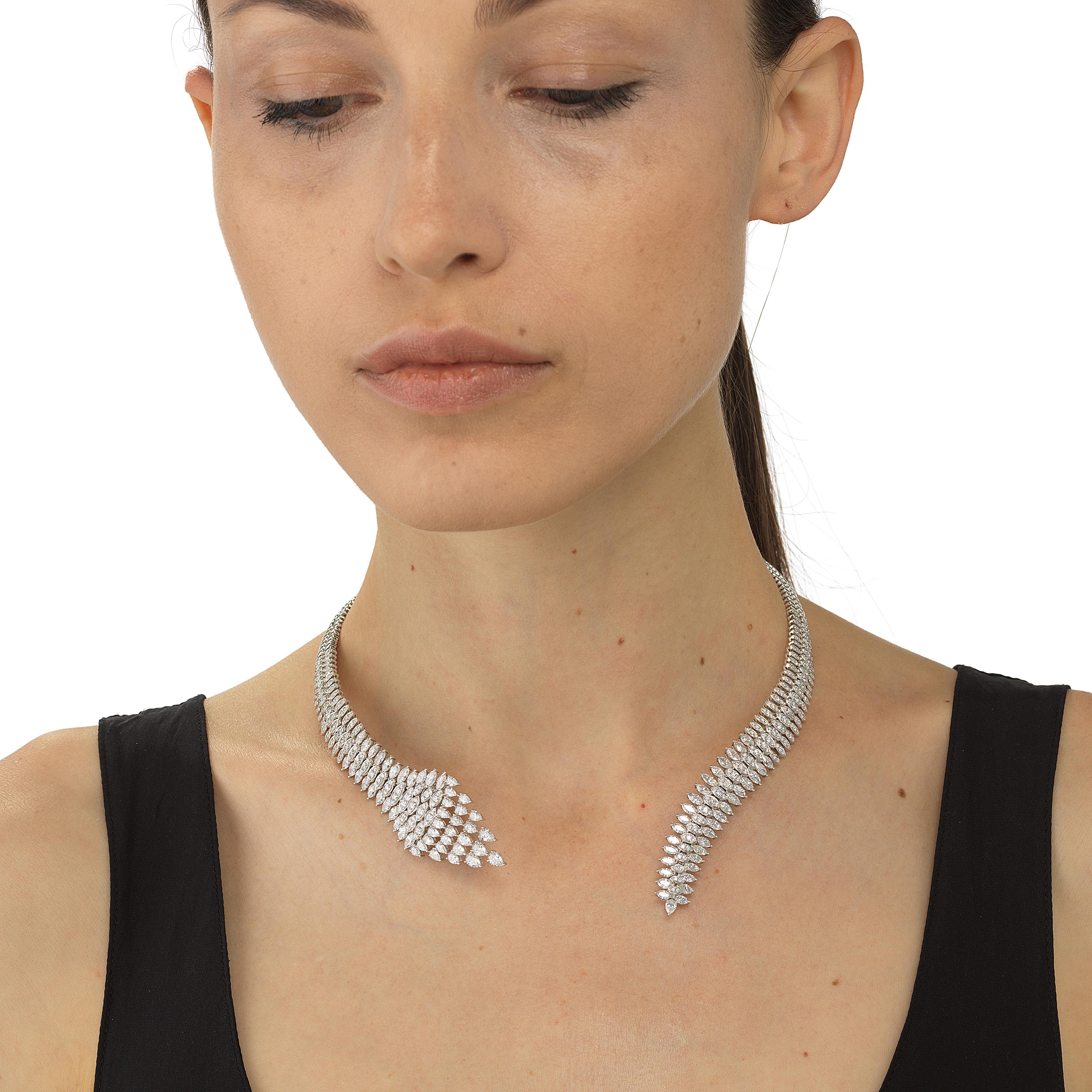 Marquise Cut 18 Karat White Gold Diamond Choker Necklace